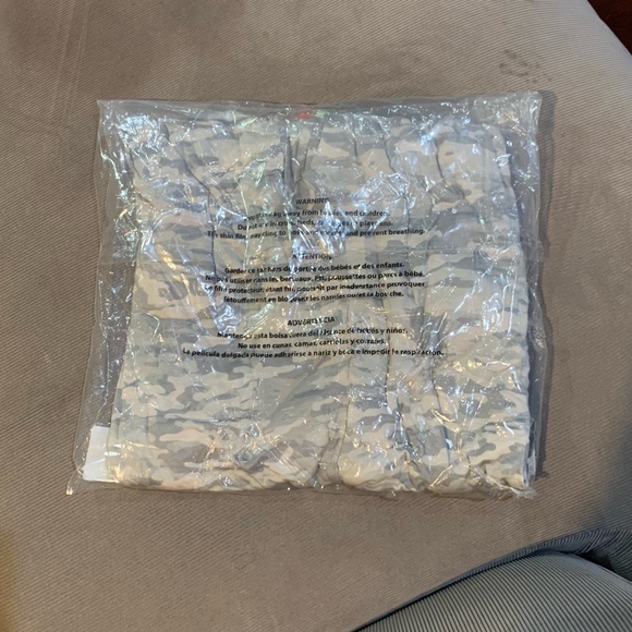 Honeydew Ladies Lounge Jumpsuit GRAY CAMO XS, SMALL, MEDIUM - Picture 4 of 5